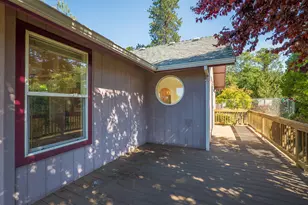 23 SW Leonard St, Grants Pass, OR 97526 - Photo 30