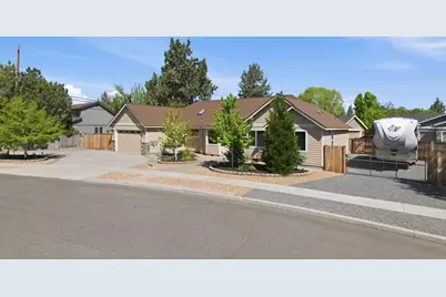 20828 Cassin Drive, Bend, OR 97701 - Photo 2