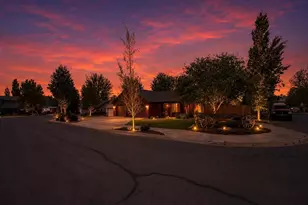699 NE Fieldstone Ln, Prineville, OR 97754 - Photo 6