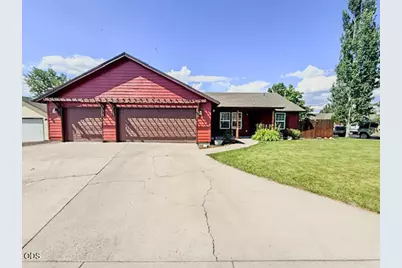 699 NE Fieldstone Lane, Prineville, OR 97754 - Photo 1