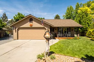 2020 NE Hall Circle, Bend, OR 97701 - Photo 2