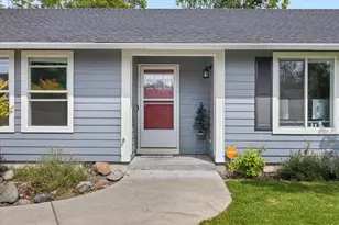 20 Penny Ct, Shady Cove, OR 97539 - Photo 4