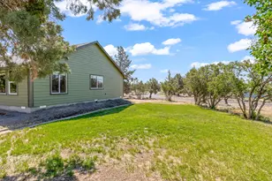 5677 NW 49th St, Redmond, OR 97756 - Photo 22