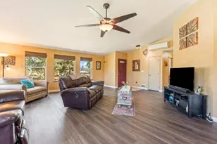 5677 NW 49th St, Redmond, OR 97756 - Photo 6