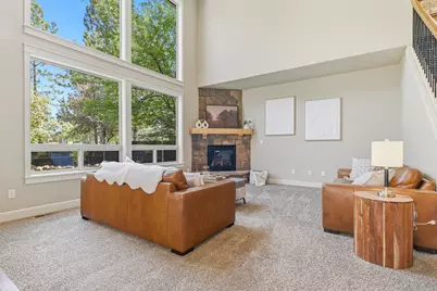 60320 Sage Stone Loop, Bend, OR 97702 - Photo 6