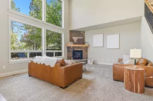 60320 Sage Stone Loop, Bend, OR 97702 - Photo 6
