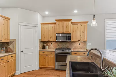 60320 Sage Stone Loop, Bend, OR 97702 - Photo 14