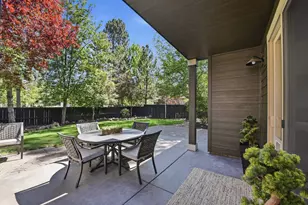 60320 Sage Stone Loop, Bend, OR 97702 - Photo 46