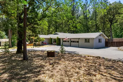 370 Horseshoe Drive, Grants Pass, OR 97526 - Photo 4