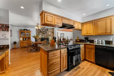 370 Horseshoe Drive, Grants Pass, OR 97526 - Photo 14