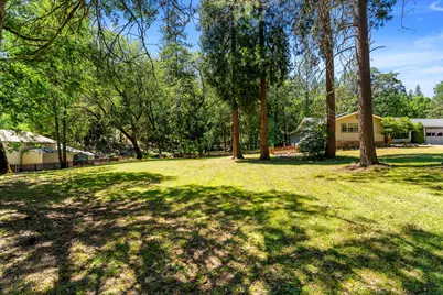 370 Horseshoe Drive, Grants Pass, OR 97526 - Photo 6