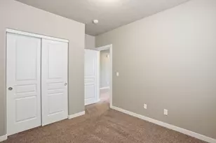 60930 SE Sweet Pea Dr, Bend, OR 97702 - Photo 26
