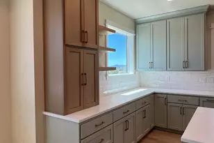 1057 SE Clover Ln, Madras, OR 97741 - Photo 34