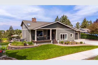 1725 SW Parkway Drive, Redmond, OR 97756 - Photo 1