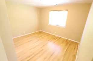 617 SW Balsam Rd, Grants Pass, OR 97526 - Photo 4