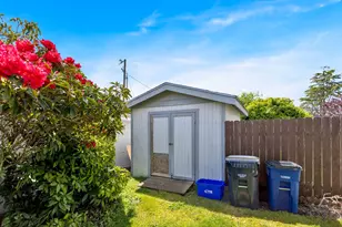 15889 Sunset Strip, Brookings, OR 97415 - Photo 30
