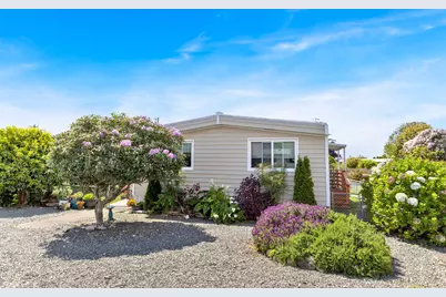 15889 Sunset Strip #62, Brookings, OR 97415 - Photo 2