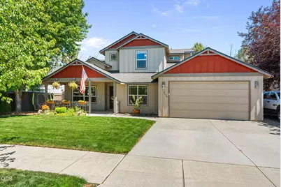 2958 NW 19th Street, Redmond, OR 97756 - Photo 2