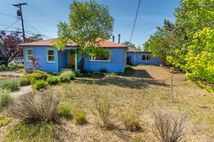 1808 SW Kalama Ave, Redmond, OR 97756 - Photo 2