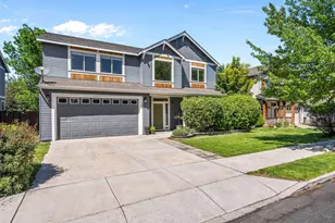 2847 SW Indian Pl, Redmond, OR 97756 - Photo 2
