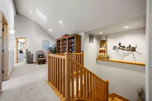 3281 NW Bungalow Dr, Bend, OR 97703 - Photo 30