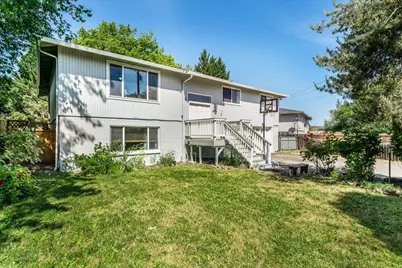 4093 Old Upton Road, Central Point, OR 97502 - Photo 2