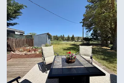155 N Wendling Street, Klamath Falls, OR 97601 - Photo 24