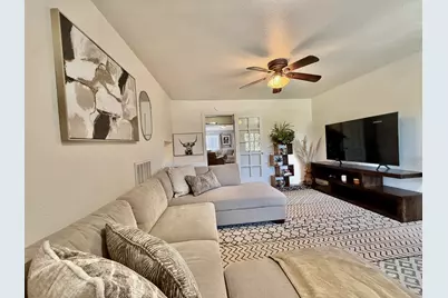 155 N Wendling Street, Klamath Falls, OR 97601 - Photo 12