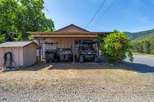 5388 Kane Creek, Central Point, OR 97502 - Photo 42