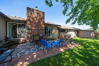 5388 Kane Creek, Central Point, OR 97502 - Photo 38