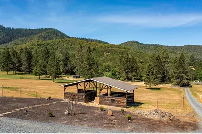 5388 Kane Creek, Central Point, OR 97502 - Photo 30