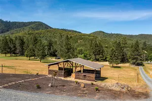 5388 Kane Creek, Central Point, OR 97502 - Photo 30