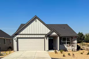 2701 NW 26th Loop N, Redmond, OR 97756 - Photo 1