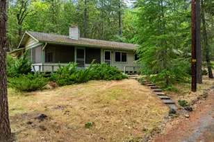 200 Clydesdale Dr, Grants Pass, OR 97526 - Photo 24