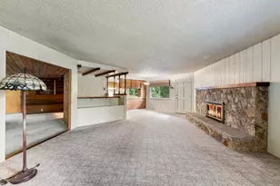 200 Clydesdale Dr, Grants Pass, OR 97526 - Photo 6