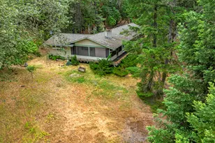 200 Clydesdale Dr, Grants Pass, OR 97526 - Photo 26