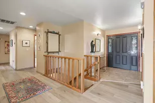 1361 La Loma Dr, Medford, OR 97504 - Photo 16