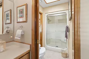 1361 La Loma Dr, Medford, OR 97504 - Photo 56