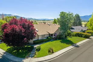 1361 La Loma Dr, Medford, OR 97504 - Photo 40