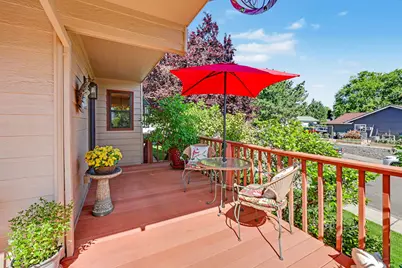 1361 La Loma Drive, Medford, OR 97504 - Photo 50
