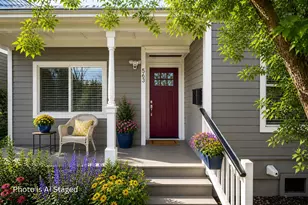 563 Rock St, Ashland, OR 97520 - Photo 4