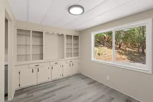 18505 E Evans Creek Rd, Rogue River, OR 97537 - Photo 20