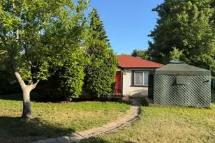 649 Sunset Way, Grants Pass, OR 97527 - Photo 1