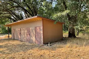 782 Covered Bridge Rd, Rogue River, OR 97537 - Photo 6