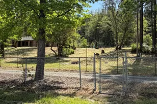 782 Covered Bridge Rd, Rogue River, OR 97537 - Photo 8