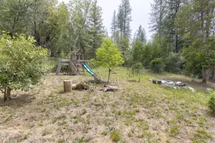 782 Covered Bridge Rd, Rogue River, OR 97537 - Photo 52