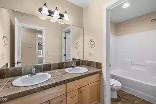 20703 Patriot Ln, Bend, OR 97701 - Photo 28