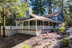 485 Surrey Dr, Grants Pass, OR 97526 - Photo 4