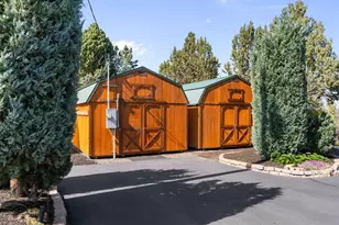 61935 Ten Barr Ranch Rd, Bend, OR 97701 - Photo 66