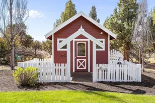 61935 Ten Barr Ranch Rd, Bend, OR 97701 - Photo 56